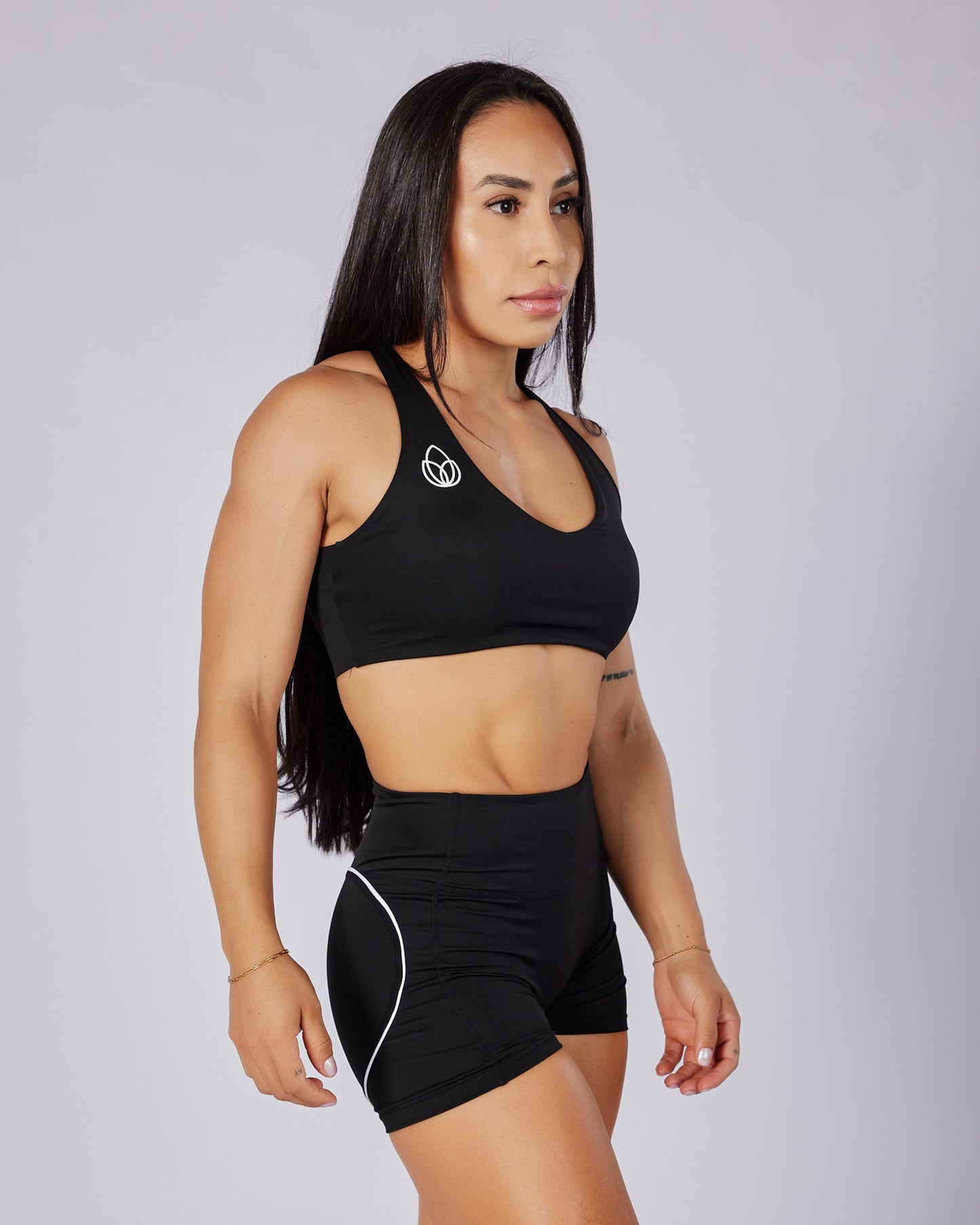 Corazón invertido negro top🖤