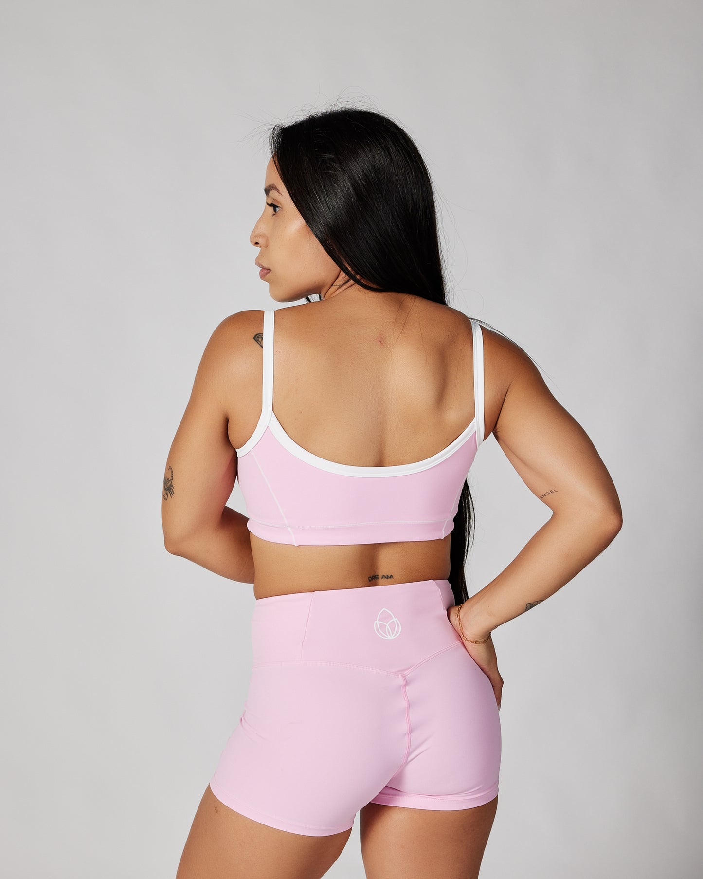 Magnolia short