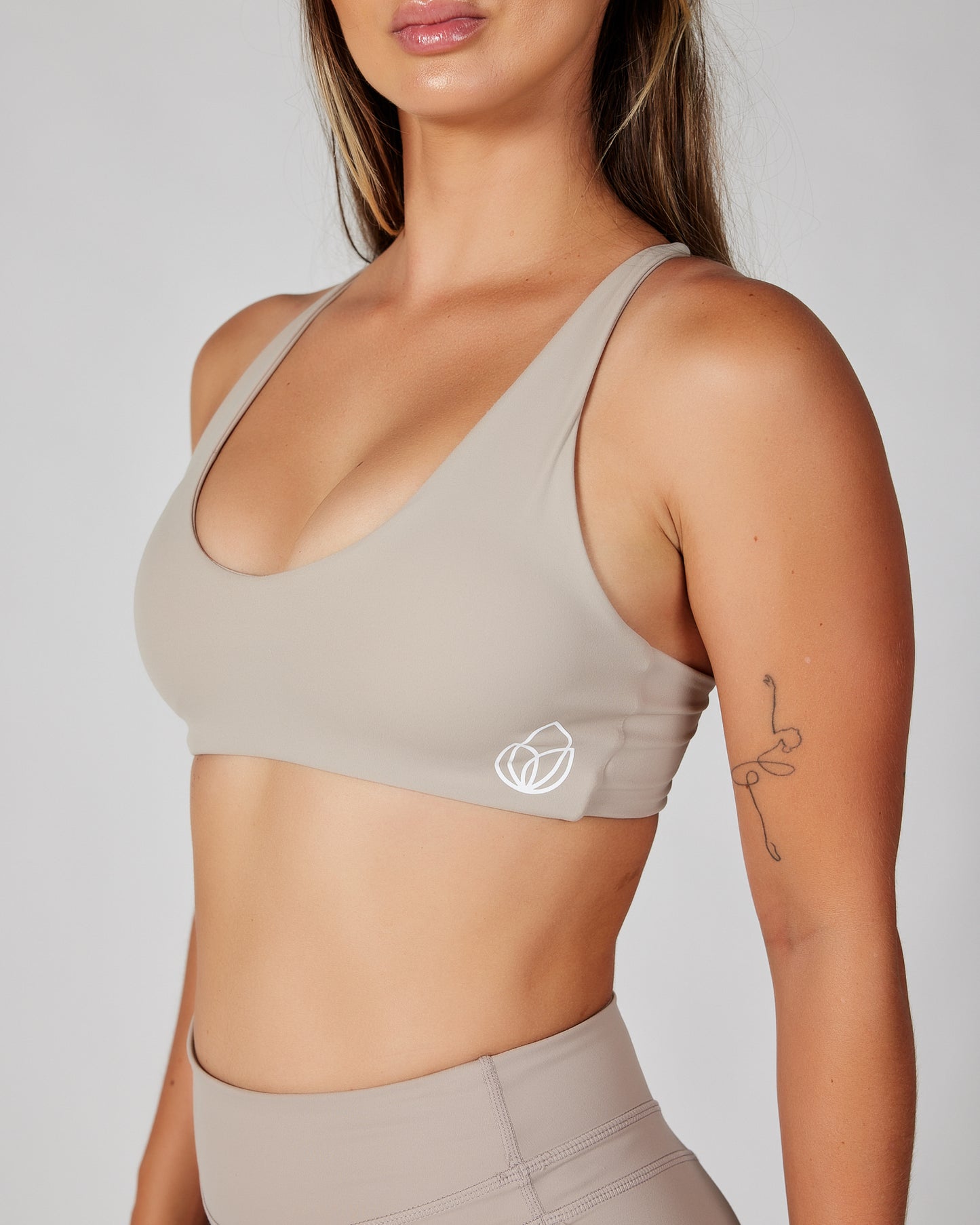 Camel top