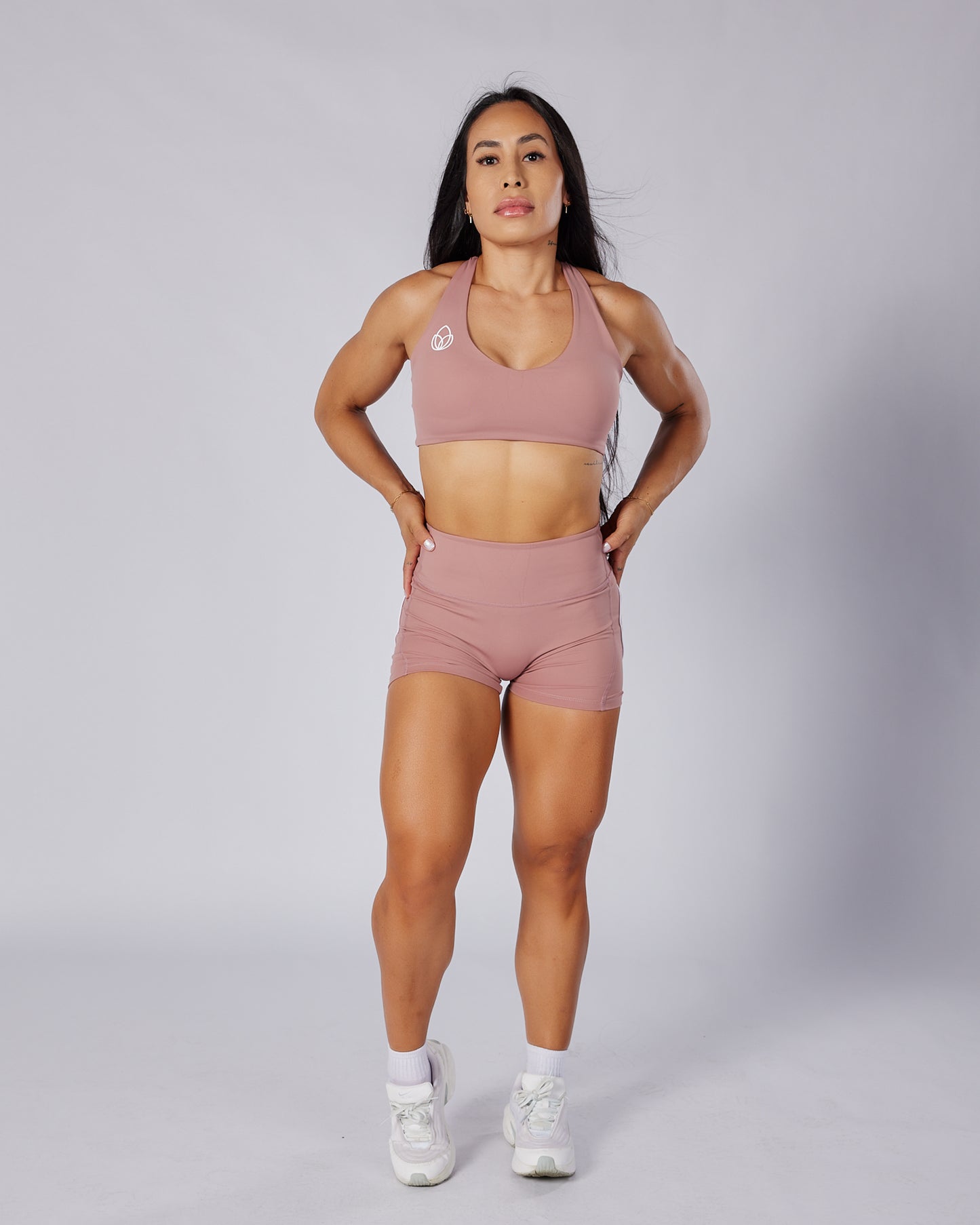 Corazón invertido moka short🤎