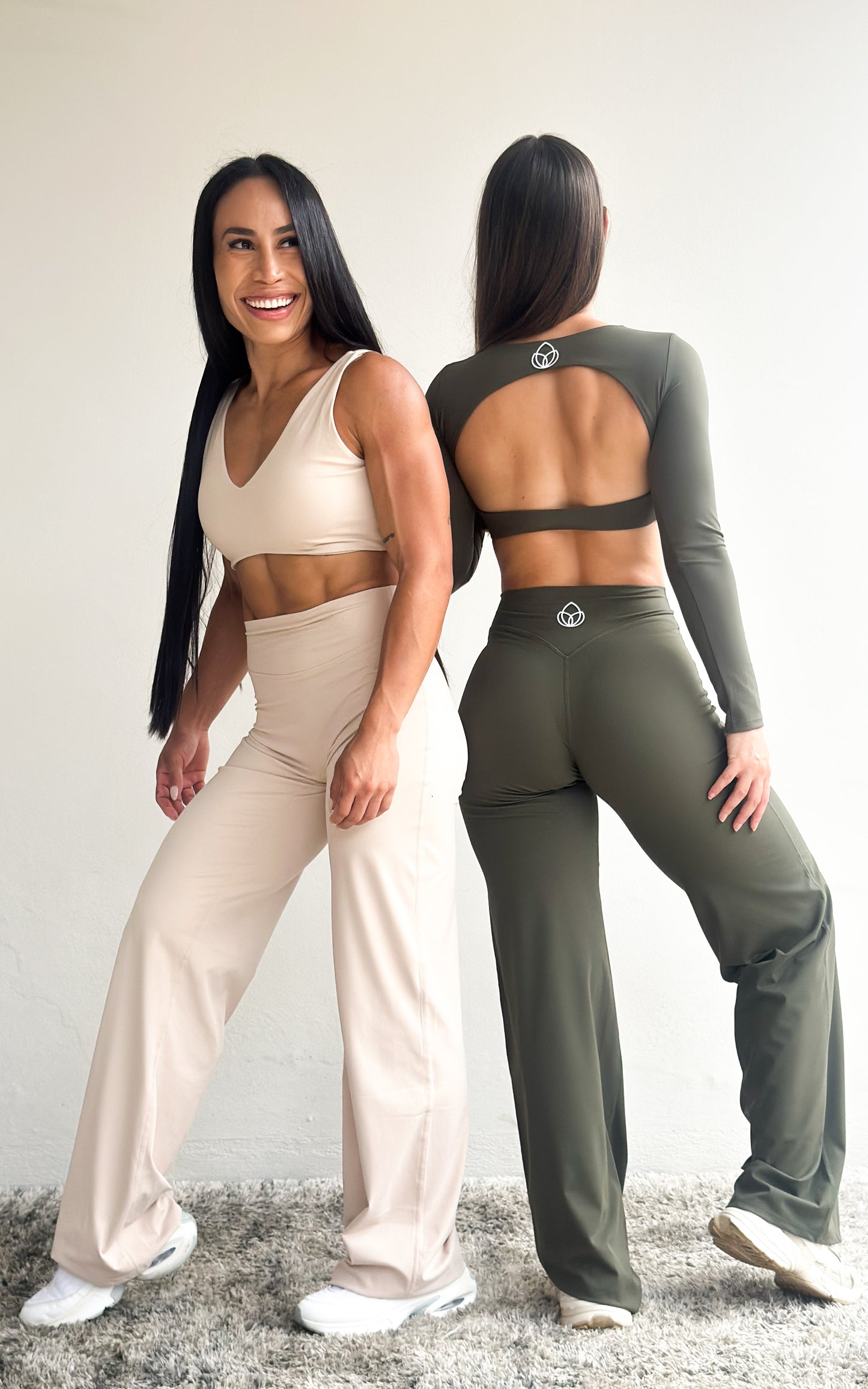 Lolita flare cream + top🍦