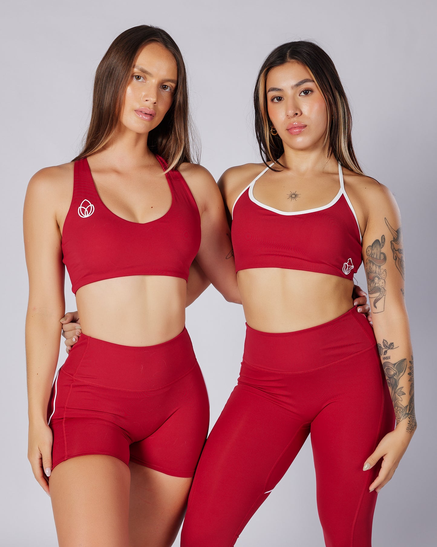 Corazón invertido borgoña short❤️🔥