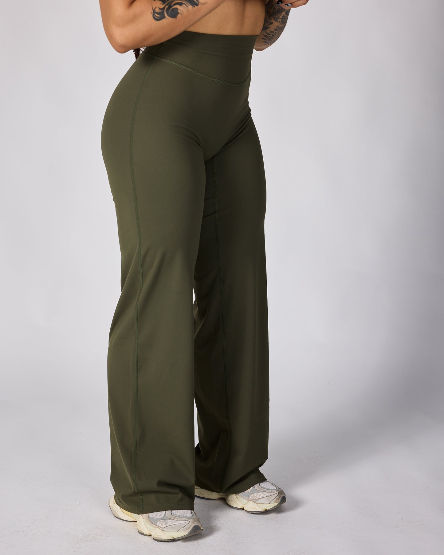 Lolita set 🫒 ₡33.900 Set completo | Top ₡14.900 | Palazzo ₡19.500