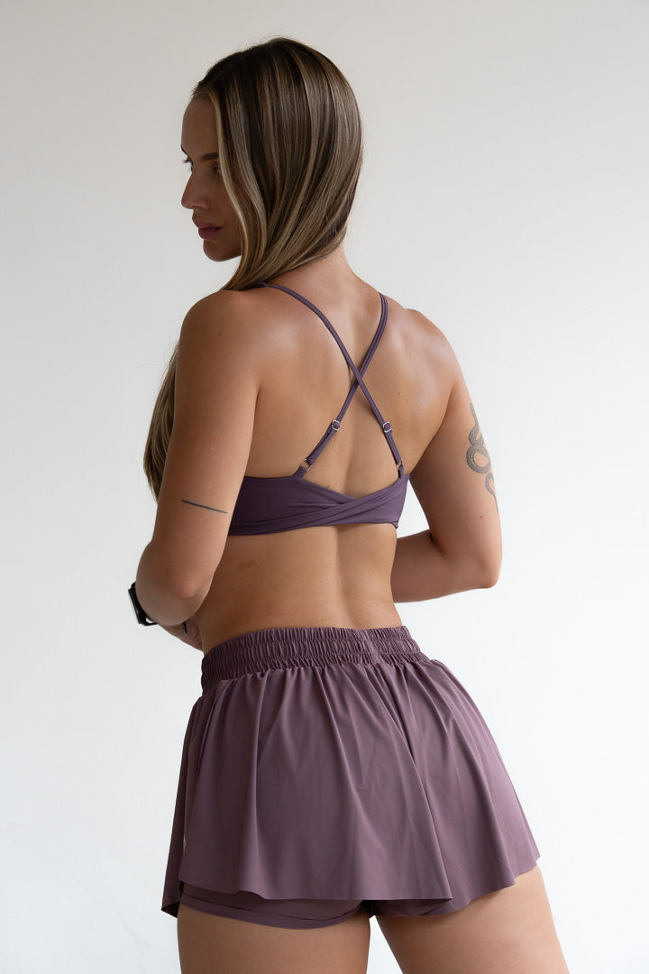 Short running nude